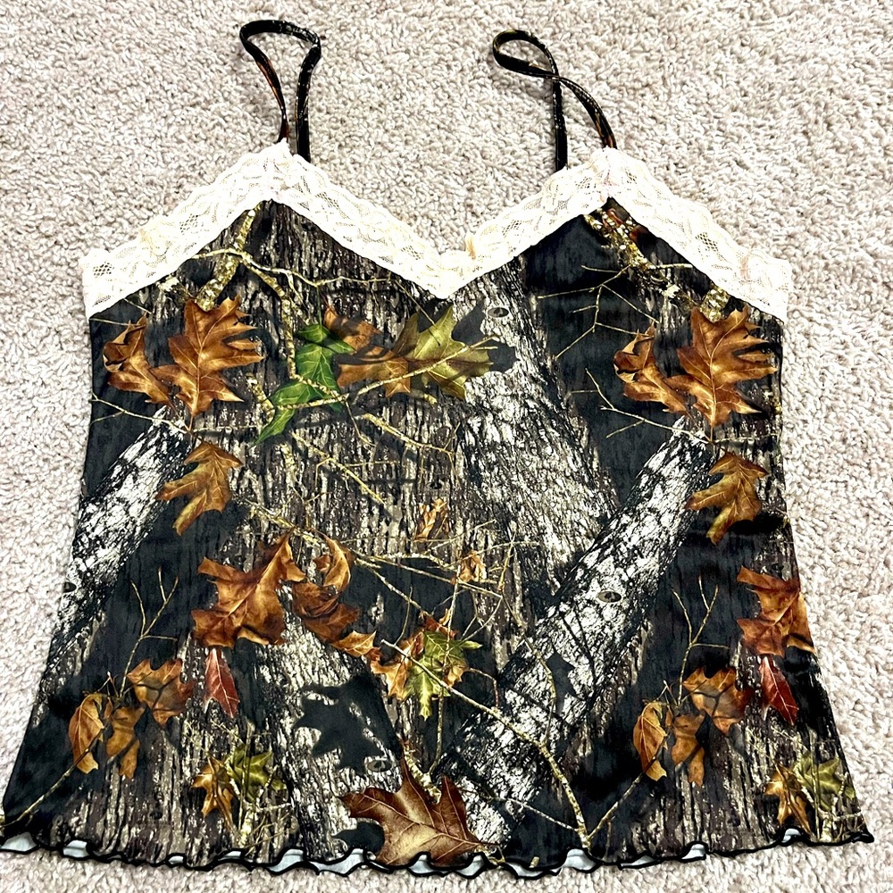 Women's Camouflage Lace Trim Top VINTAGE